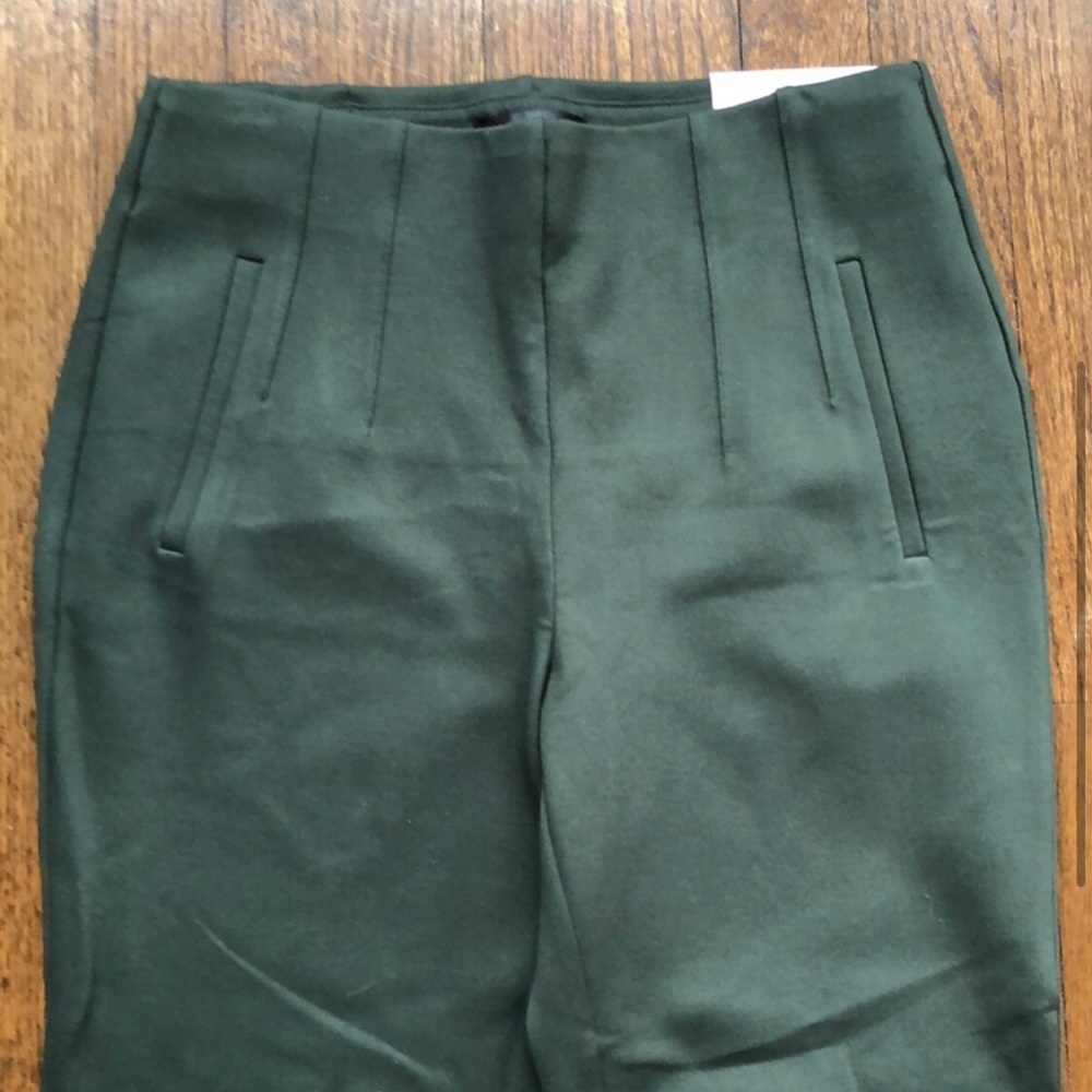 NWT Rafaella Sport Forest Green Slim High Rise Pleated Women's Pants Size Small - Picture 4 of 7